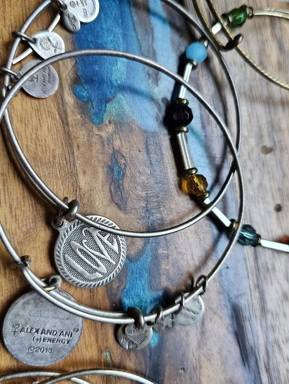 Craft Jewelry Lot 29 Wire Expandable Charm Bangle Bracelets Inc 10 Alex And Ani
